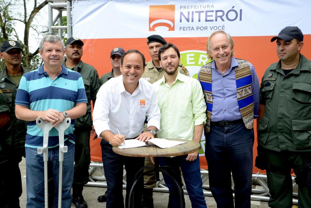 Niterói Mais Verde: prefeito assina decreto que cria áreas protegidas na cidade (Foto: Bruno Eduardo Alves)