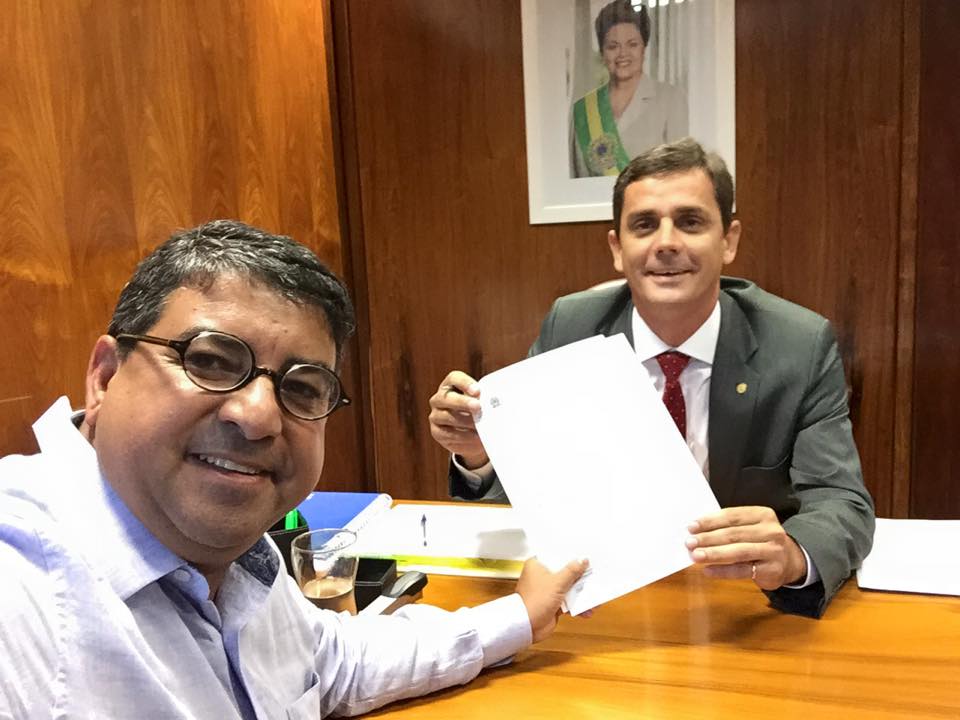 O atual prefeito Quaquá e o prefeito eleito Fabiano horta foram multados em 25 mil reais (Arquivo)
