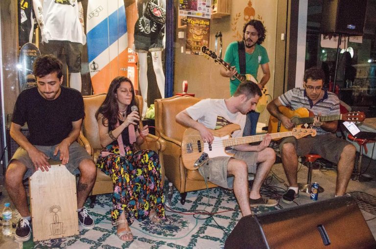 VII Sarau Alternativo mostra a Democracia em forma de música