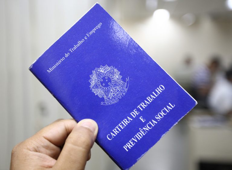 Vereadores de Niterói discutem plano de cargos para servidores