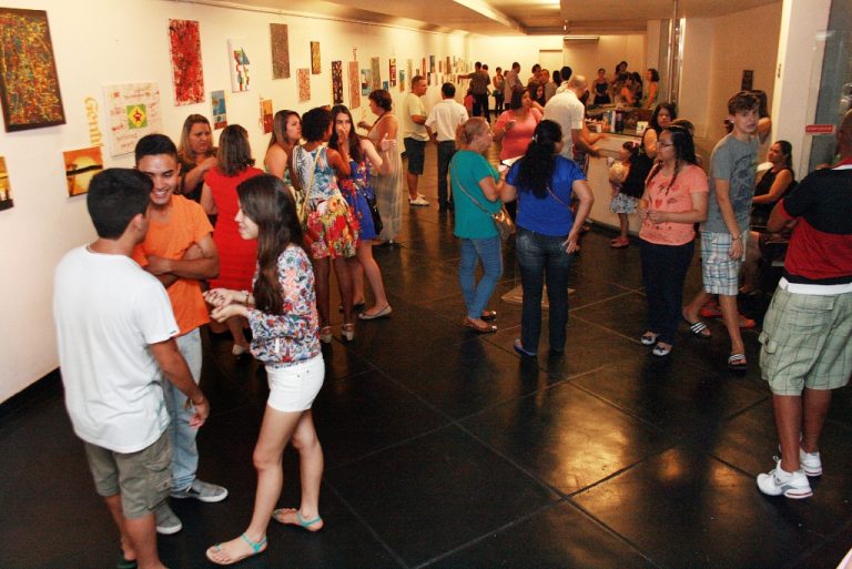 Exposições inauguradas na Casa das Artes e no Lavourão