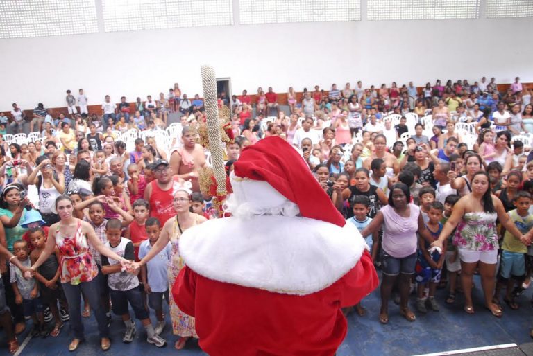 Pestalozzi faz campanha de natal para arrecadar presentes para pacientes
