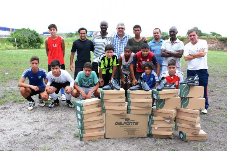 Itaboraí mantém apoio a 3 mil atletas de escolinhas comunitárias