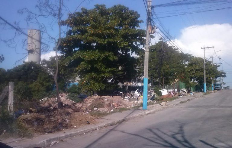 São Gonçalo e Maricá com problemas na coleta de lixo
