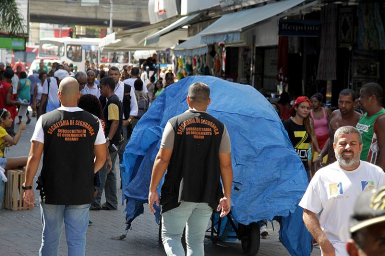 Posturas atua para reordenar o Centro de Alcântara
