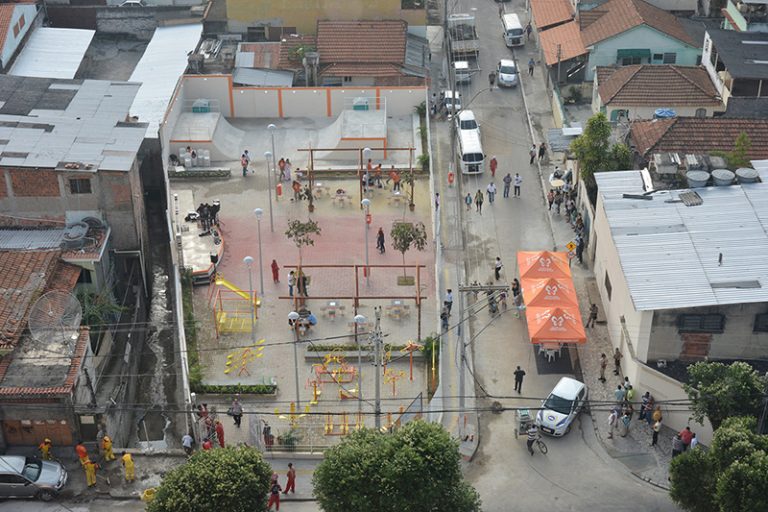 Niterói inaugura Praça Vereador Carlos Magaldi, no Riodades