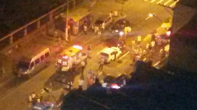 Tiroteio e acidente após tentativa de fuga em Santa Rosa, Niterói