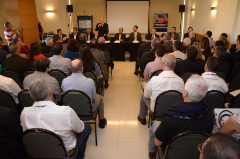 Prefeitura de Niterói promove seminário para discutir demandas do setor naval e offshore