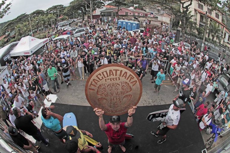 Amaury Laverhne e Tanner McDaniel vencem o Itacoatiara Pro 2015