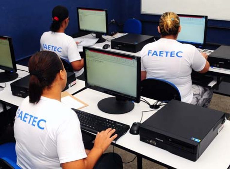 FAETEC abre mais de 900 vagas em cursos técnicos gratuitos de Nível Médio