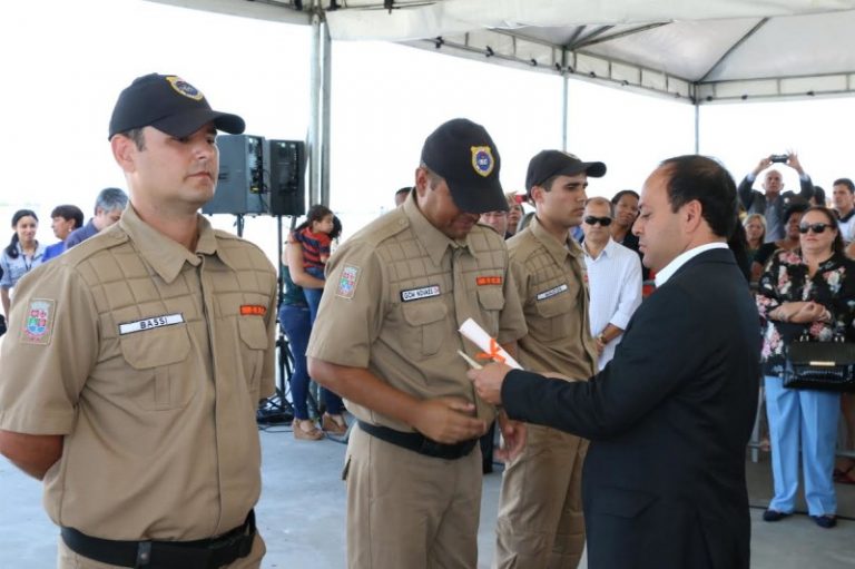 Prefeitura de Niterói realiza formatura de mais 73 guardas municipais
