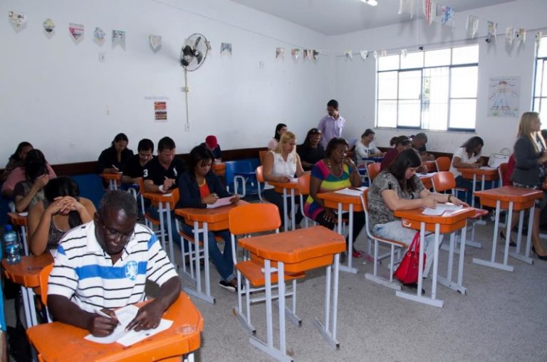 Pré-candidatos aos Conselhos Tutelares fazem prova de conhecimento em Itaboraí