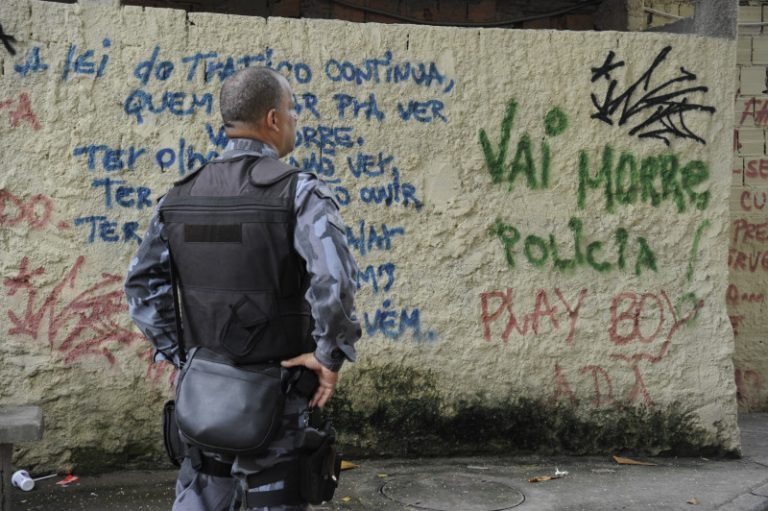 Número de policiais militares mortos este ano no Rio chega a 126