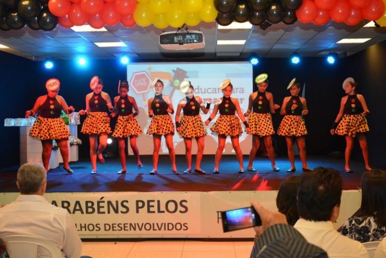 escola transito