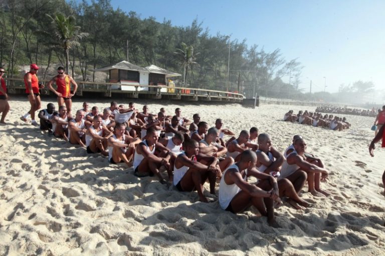 Guarda Vidas (2)
