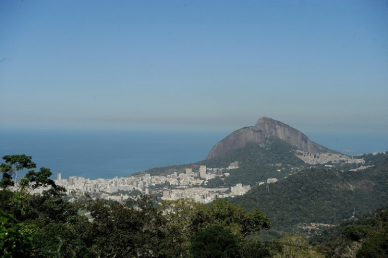 Frente fria deve reduzir temperatura no Rio a partir de amanhã