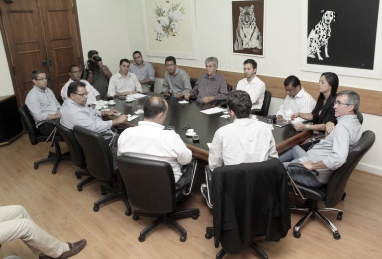 ampla reunião 23-02-16