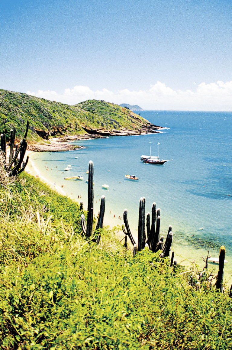 Praia de João Fernandes - Arquivo Turisrio cmyk