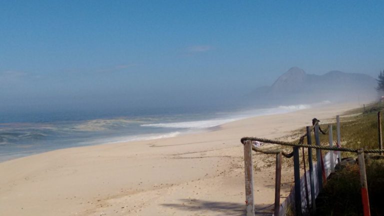 praia itaipuaçu