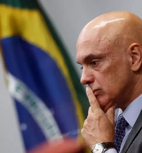 alexandre-de-moraes-1ib38nj85ti05