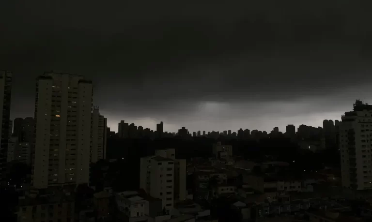 chuva_f_sp_05