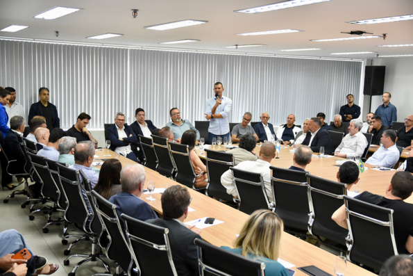 douglas ruas e prefeitos