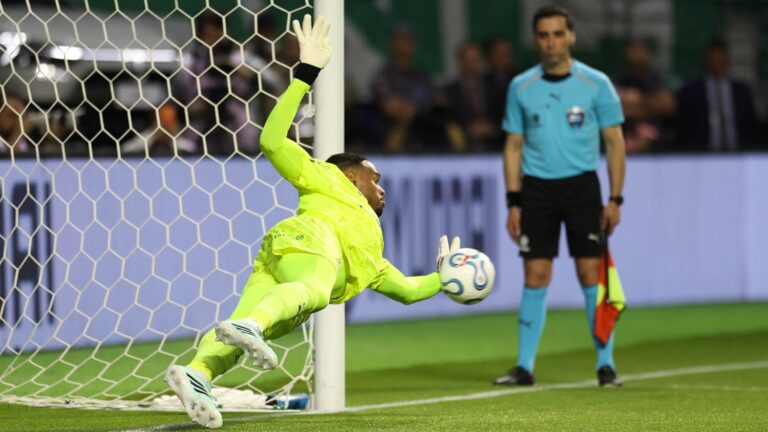 Palmeiras e Fluminense na volta da semifinal da Libertadores, no Nubank Parque