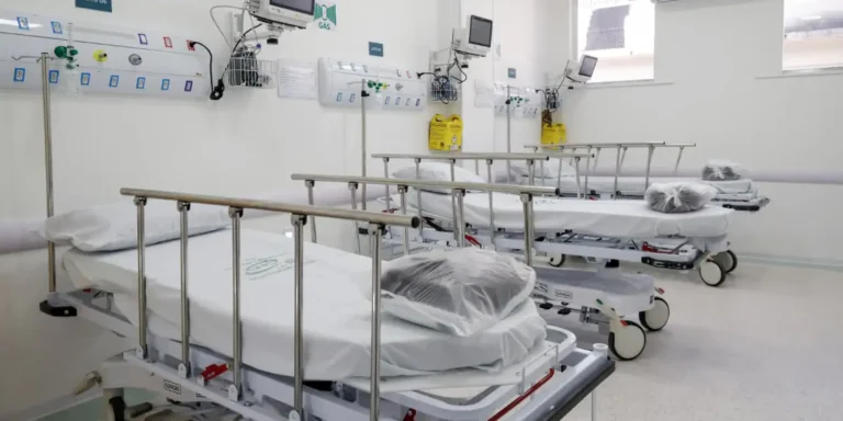 Hospital Geral de Bonsucesso, na Zona Norte do Rio, que chegou a 450 leitos em operação para o SUS