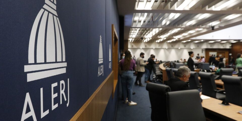 Plenário da sede da Assembleia Legislativa do Estado do Rio de Janeiro (Alerj), no Edifício Lúcio Costa, no Centro do Rio